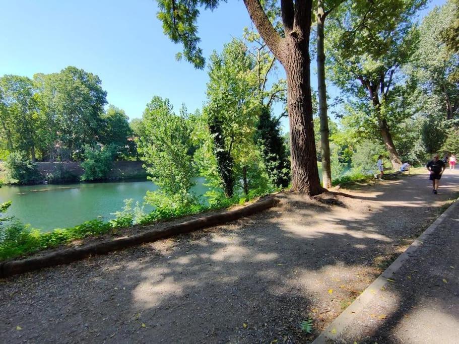 Twin Rivers Torino Esterno foto